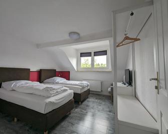 Hotel Tempelhof - City-Messe-Arena - Cologne - Bedroom
