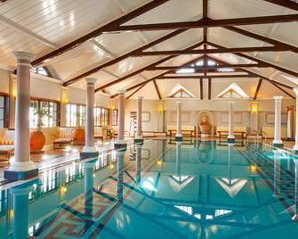 The Oberoi Cecil - Shimla - Pool