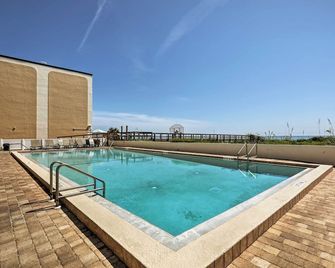 Ocean-View St Augustine Studio w/ Pool Access! - St. Augustine - Pool