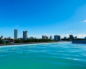 Delfines Collection Hotel by Mercure - Santa Cruz de la Sierra - Zwembad