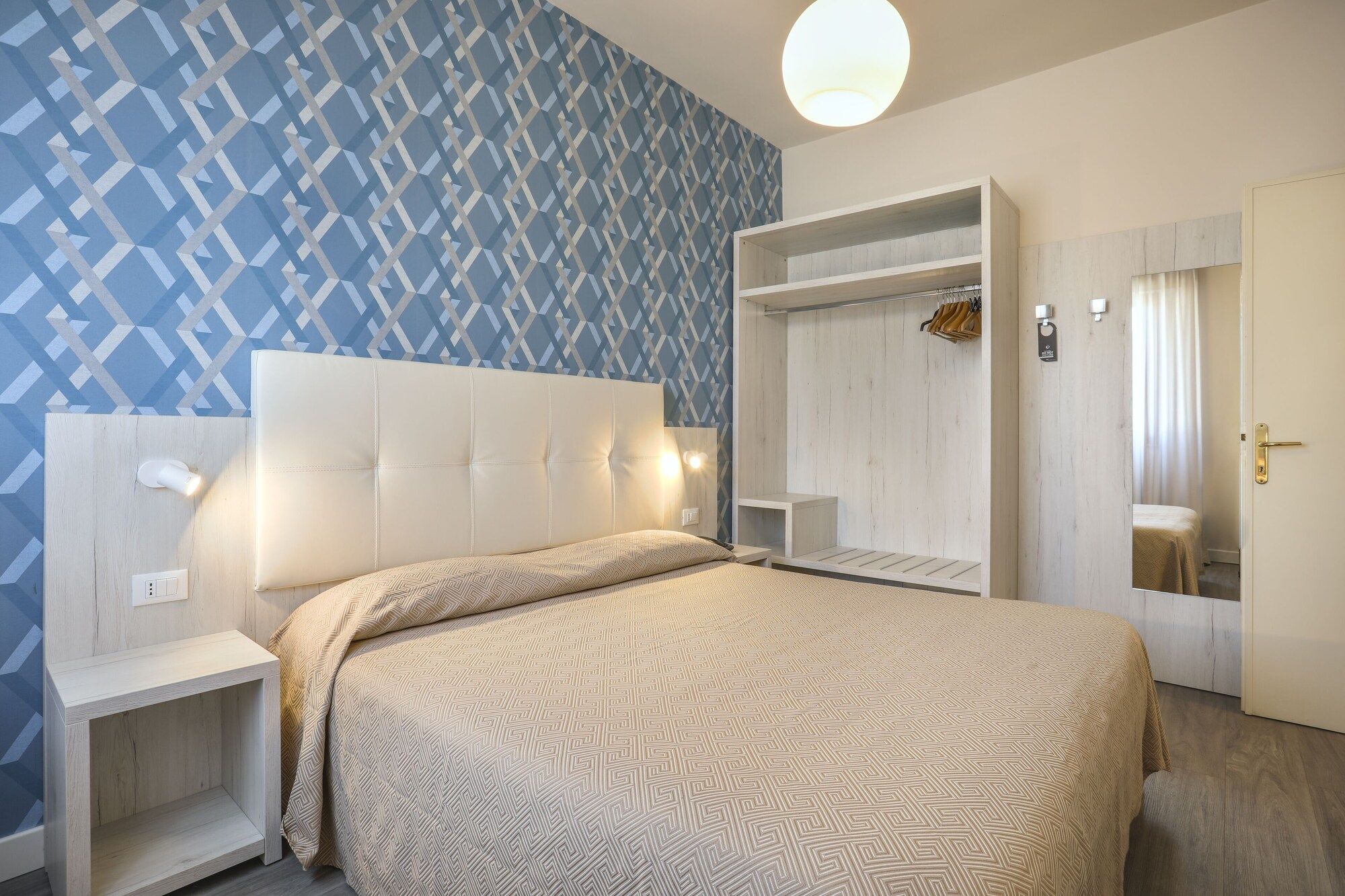 Hotel Lupori - Viareggio - Habitación