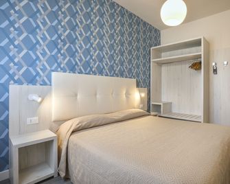 Hotel Lupori - Viareggio - Habitación