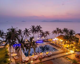Victoria Hoi An Beach Resort & Spa - Hoi An - Pool