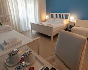 Magna Cura - Rome - Bedroom