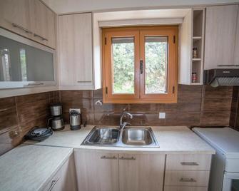 Bay View Apartments - Sitia - Cocina