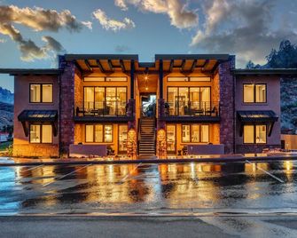 LaFave-Luxury Suite at Zion: Temple of Sinawava - Springdale - Edificio