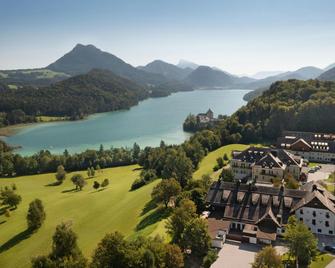 Arabella Jagdhof Resort am Fuschlsee, a Tribute Portfolio Hotel - Hof Bei Salzburg - Buiten zicht
