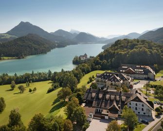 Arabella Jagdhof Resort am Fuschlsee, a Tribute Portfolio Hotel - Hof Bei Salzburg - Buiten zicht