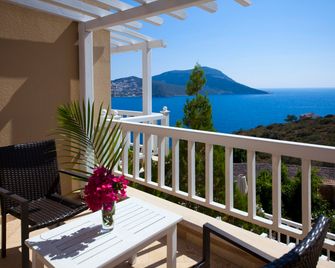Likya Residence Hotel And Spa - Kalkan - Ban công