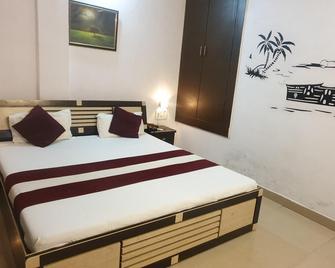 Hotel Plaza Inn - Bhopal