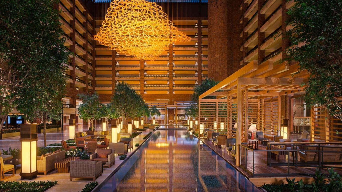 Hilton Anatole, Dallas