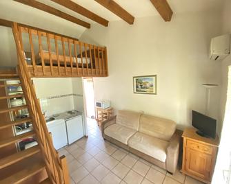 Domaine De La Bégude - Fayence - Sala de estar