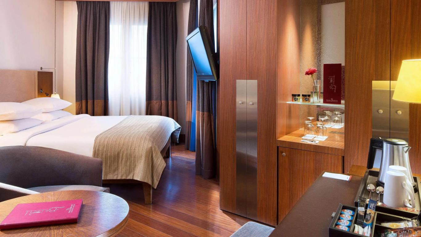 Grand Hôtel Champs-Elysées