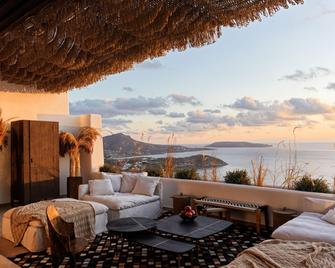 Myconian Panoptis Escape - Small Luxury Hotels of the World - Mykonos - Balcon