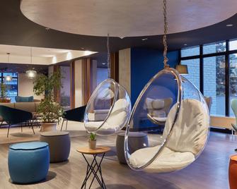 Park Inn Sheremetyevo Airport, Moscow - Moscú - Lobby