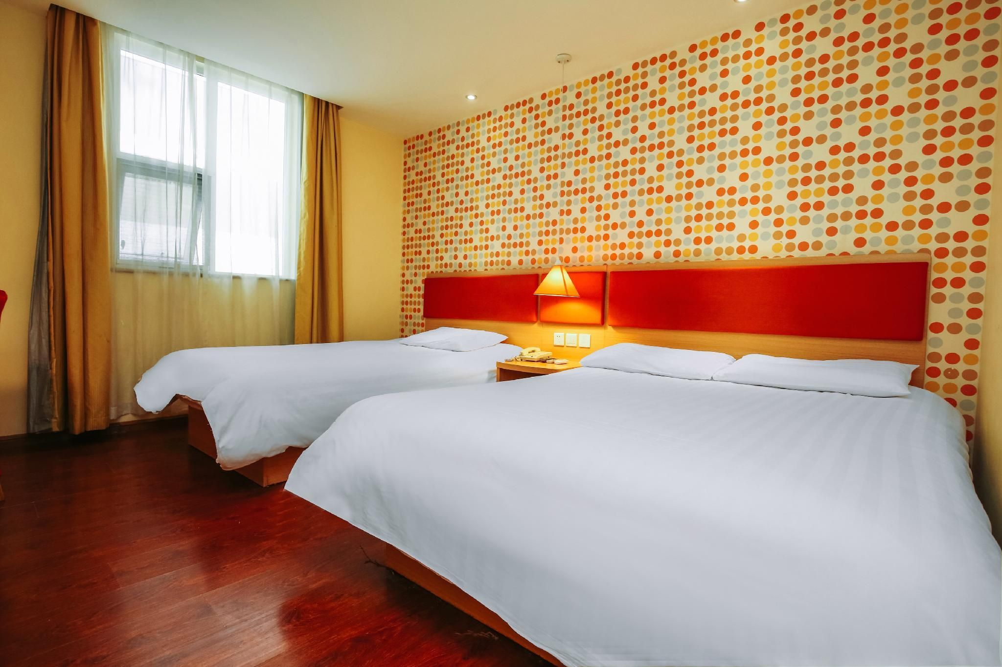 Home Inn Hotel Kunming Jinmafang Shulin Street - קונמינג - חדר שינה