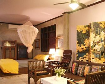 Bangluang House - Bangkok - Living room