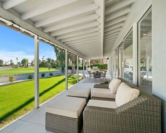 Roadrunner Retreat - Your Private Poolside Retreat Awaits - Palm Springs - Innenhof
