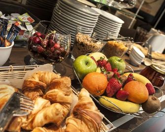 B&B HOTEL Rodez Bourran - Rodez - Restaurant