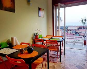 Driade B&B - Milazzo - Comedor