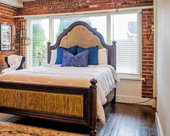 Cozy 1-bedroom with WiFi in awesome Gastonia - Gastonia - Makuuhuone