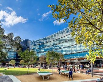 Thriving city location, dining hub near CBD - Sídney