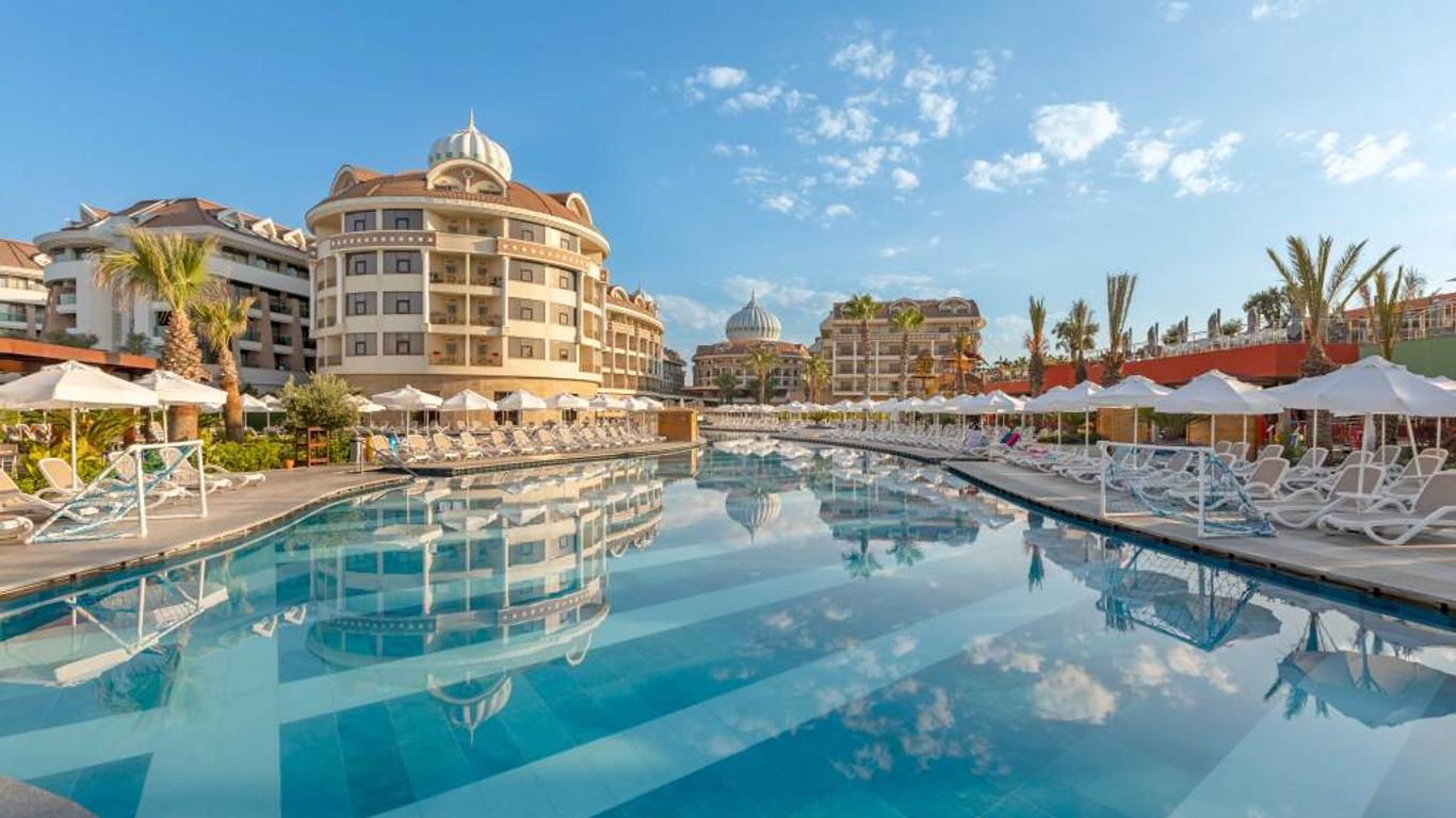 Kirman Belazur Resort & Spa