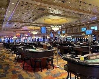 Ameristar Casino Hotel Vicksburg - Vicksburg - Bar