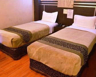 Hotel Kanisshk Inn - Raurkela - Bedroom