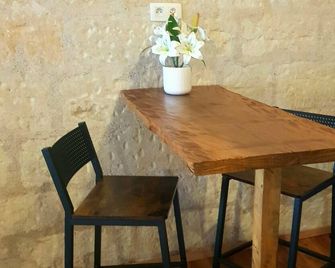 Escapade Romantique - Saint-Rimay - Dining room