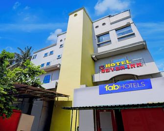 Fabhotel Seven Inn - Bhubaneswar - Edificio