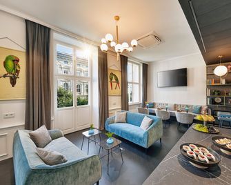 Hyperion Hotel Salzburg - Salzburg - Living room