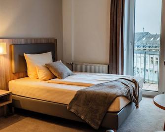 Hotel Wetzlarer Hof - Wetzlar - Schlafzimmer