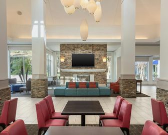 Hilton Garden Inn Tampa North - Temple Terrace - Лоббі