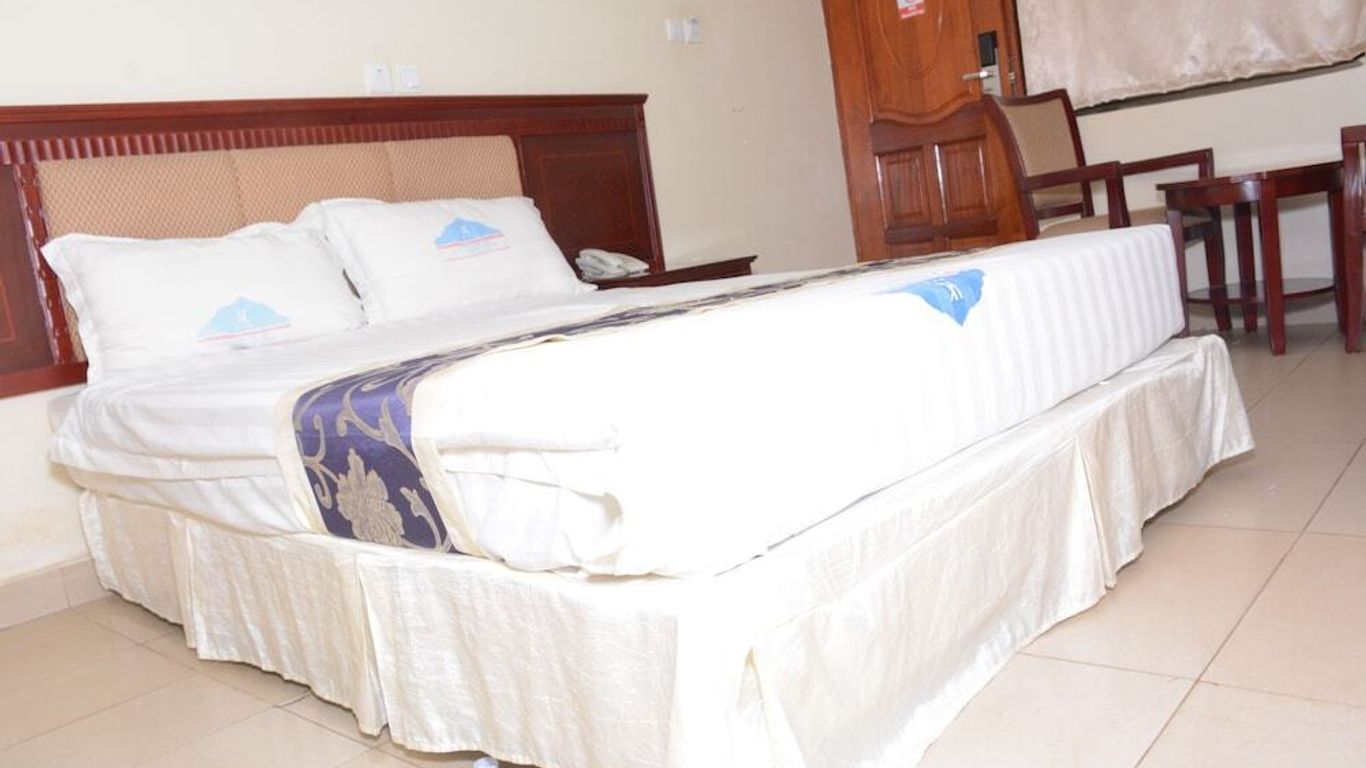 Kilimanjaro inn Kampala