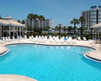 Winter & summer retreat @ beautiful New Smyrna Beach, long term winter discounts - New Smyrna Beach - Pool