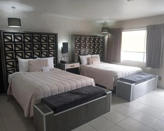Baja Inn Hoteles La Mesa - Tijuana - Habitación