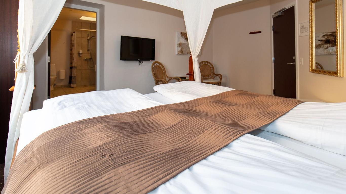 Foldens Hotel