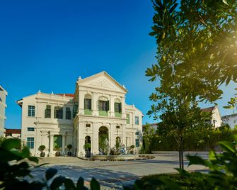 The Edison George Town - George Town - Building