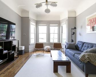 Heart of the Mission: San Franciso's Best - San Francisco - Living room