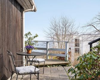 Awesome Home In Snekkersten With Wifi - Snekkersten - Innenhof