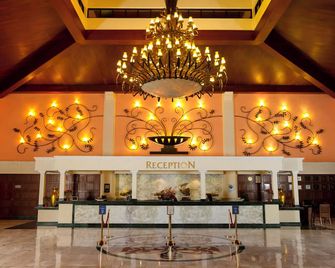 Platinum Tower Sandos Playacar All Inclu - Playa del Carmen - Lobby