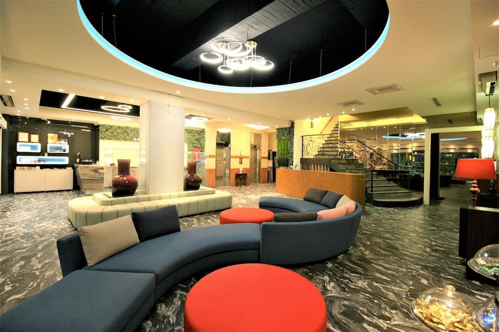 كاوسيونج إيه هوتل