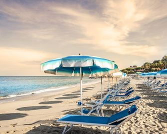 Tonicello Hotel Resort & Spa - Capo Vaticano - Spiaggia