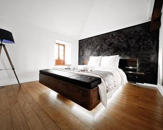 Villa TagiBao avec Piscine chauffée et Spa - Lesterps - Habitación