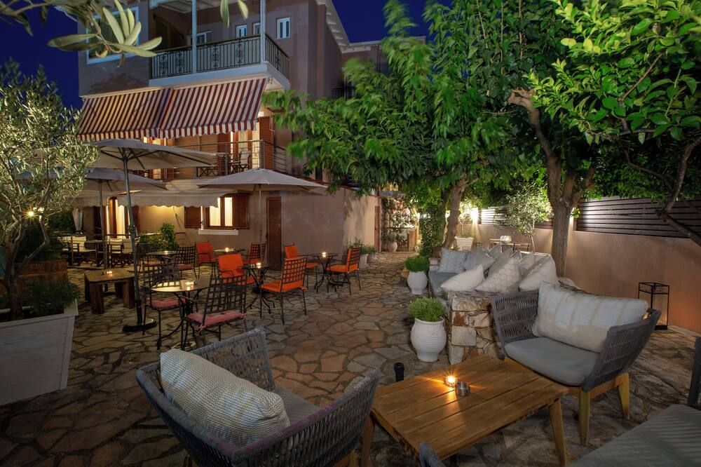 آثينا ريزيدنس