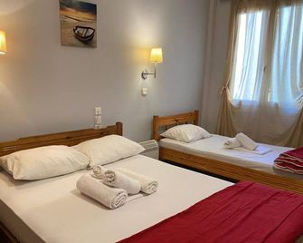 Hotel Ionion - El Pireo - Habitación