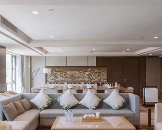 Hilton Lijiang - Li-ťiang - Obývací pokoj