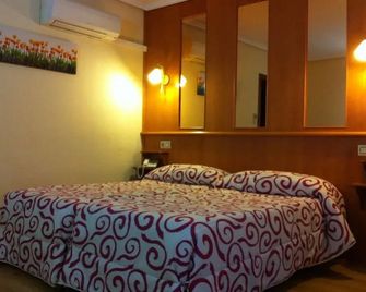 Hotel Castillo - Villarrobledo