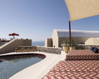 Neema Maison Finikia Santorini - Oia - Pool